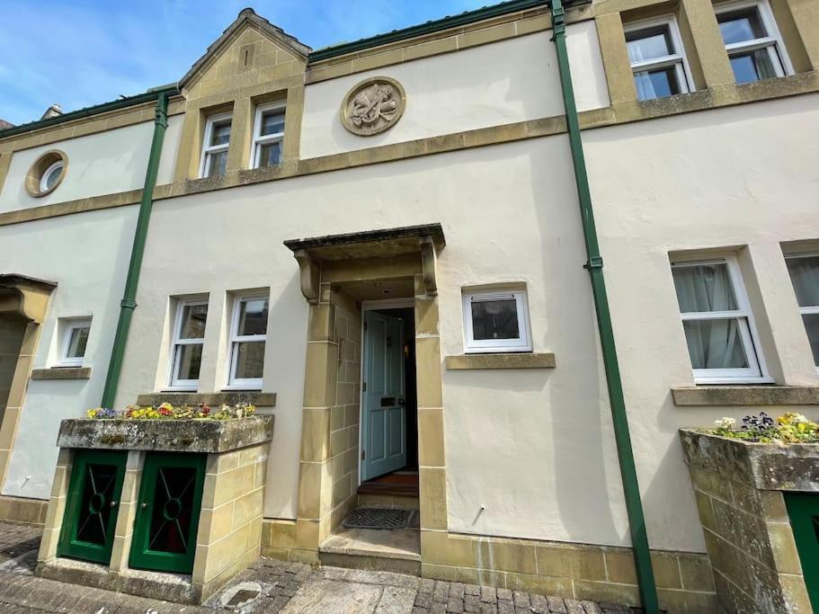 Circus Mews Townhouse:2 Beds:2 En-Suite Baths:Parking:City Centre:Quiet Area מראה חיצוני תמונה