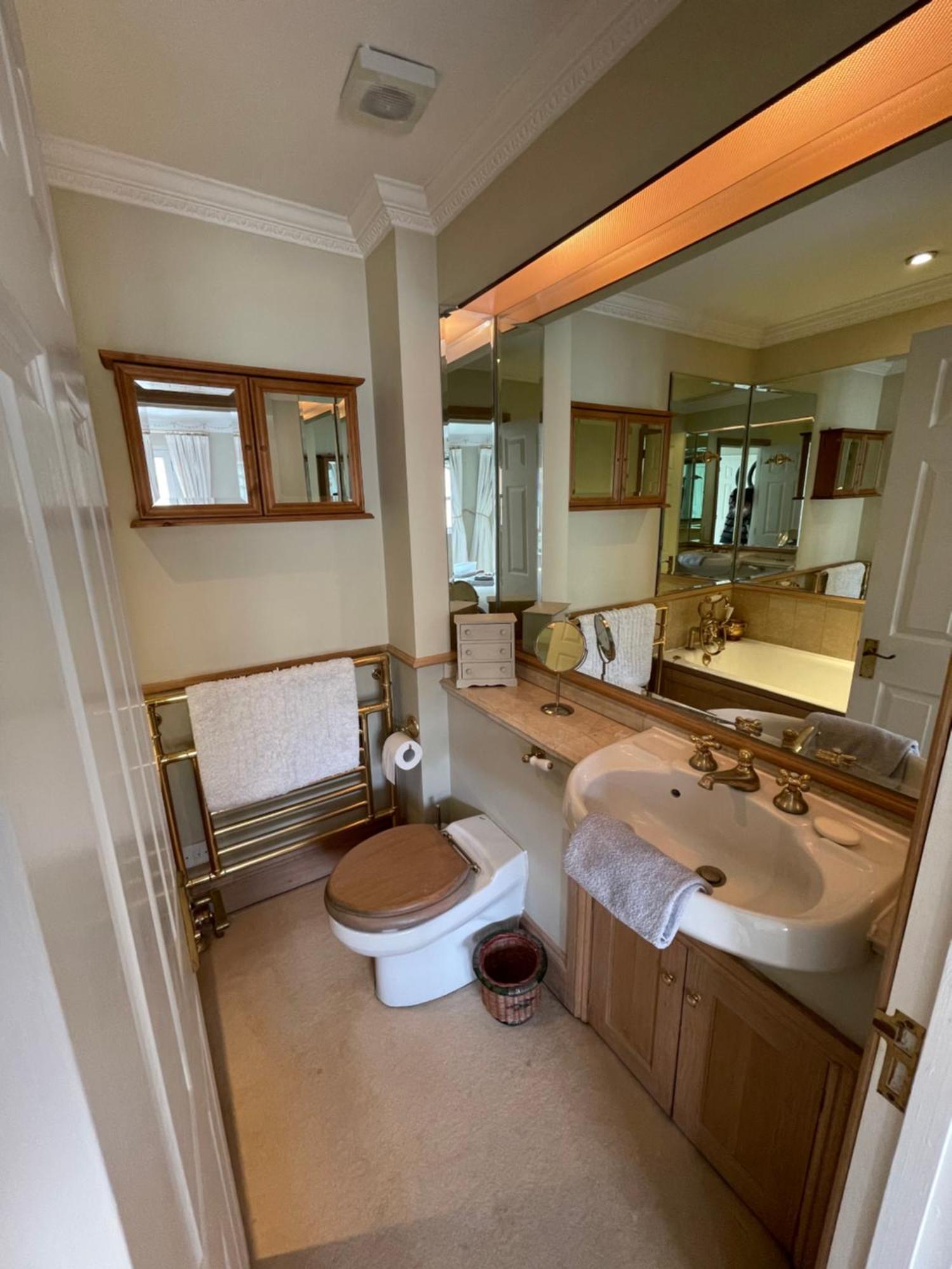 Circus Mews Townhouse:2 Beds:2 En-Suite Baths:Parking:City Centre:Quiet Area מראה חיצוני תמונה