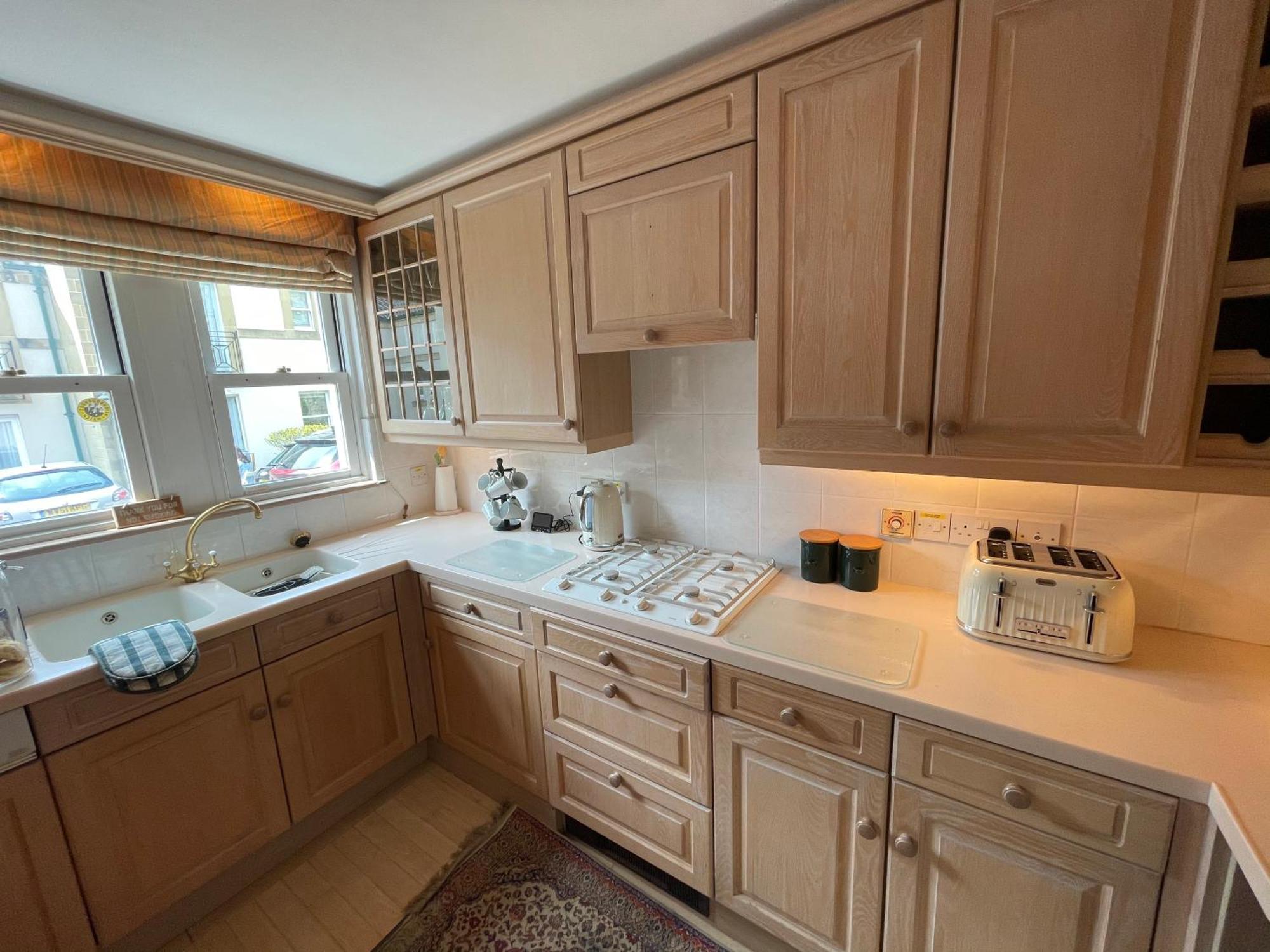 Circus Mews Townhouse:2 Beds:2 En-Suite Baths:Parking:City Centre:Quiet Area מראה חיצוני תמונה